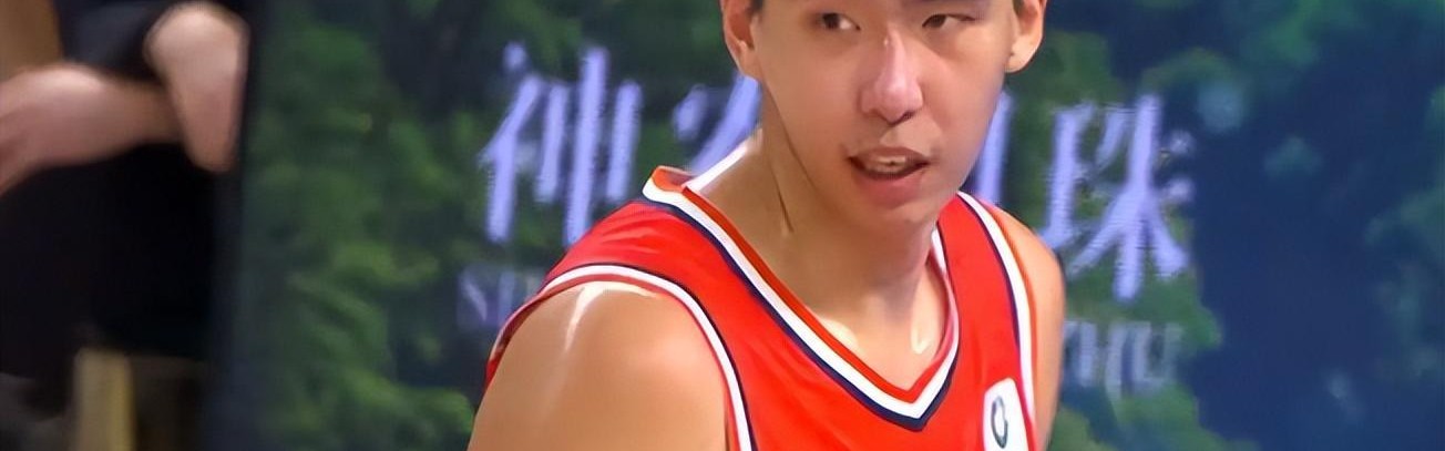 半岛体育在线-广东宏远3消息！徐昕打脸杜锋，徐杰继续梦游，胡明轩王者归来